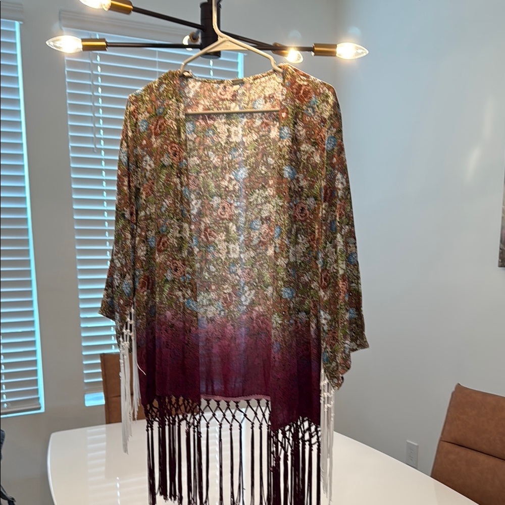Gimmicks by BKE Floral Fringe Kimono - Multicolor